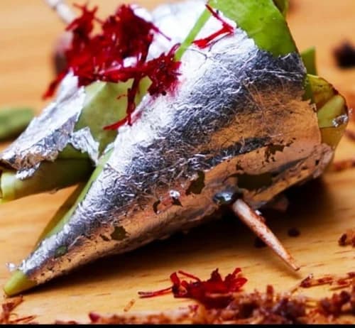 A colorful and sweet Banarasi Meetha Paan.